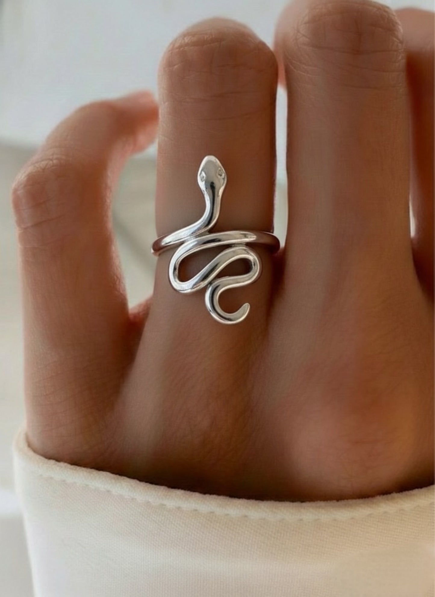 Adjustable Long Snake Ring