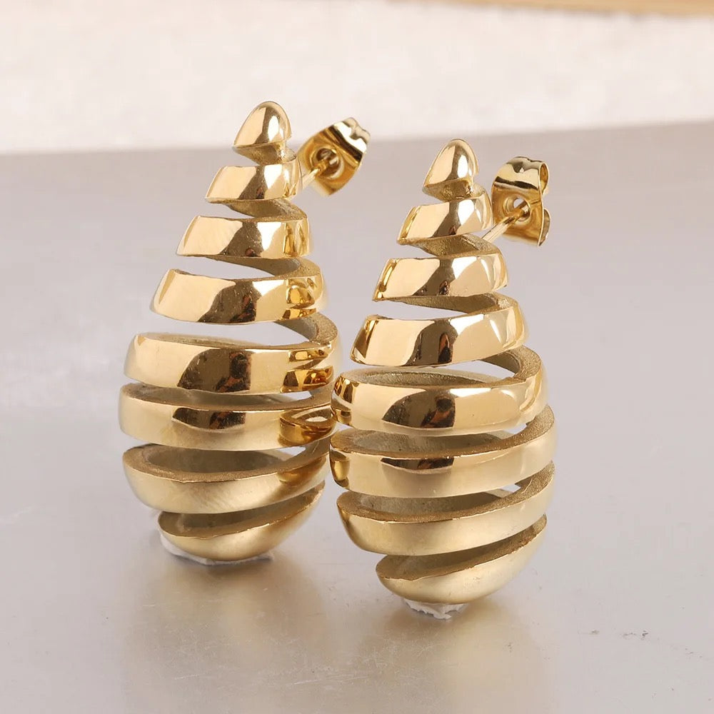 Croissant Tear Drop Earring