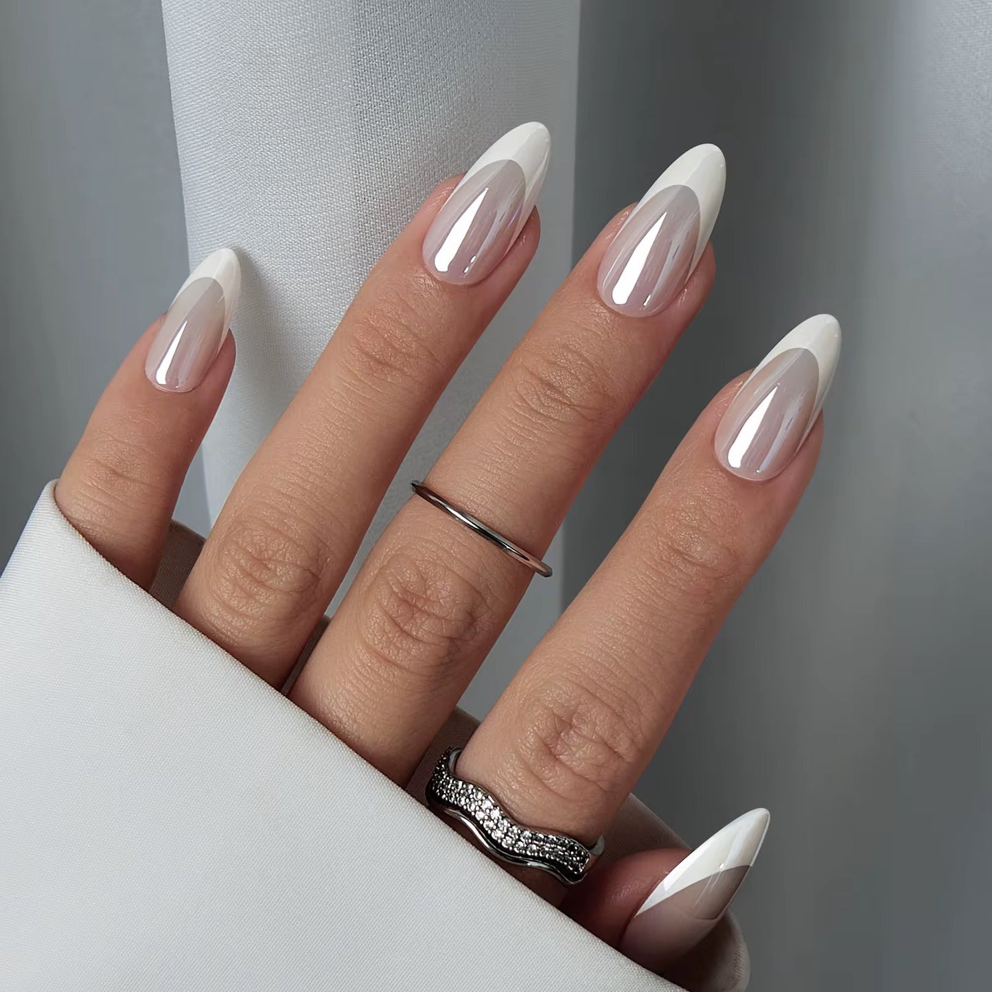 Simple Smooth Ring