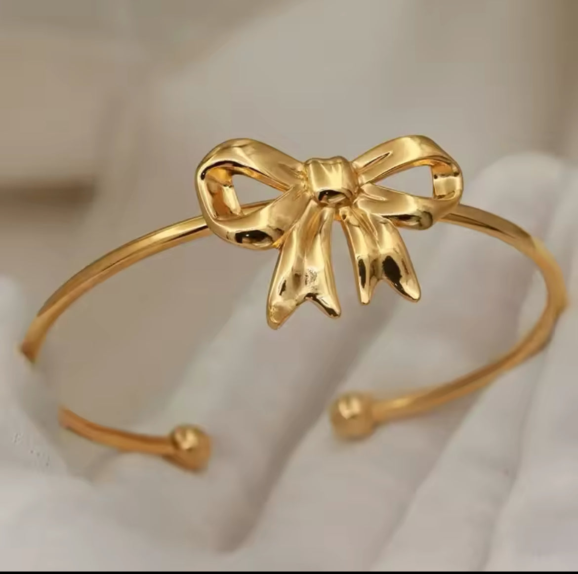 Statement Bow Knot Open Cuff