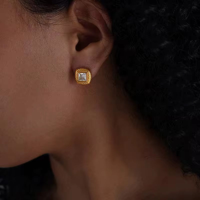 Vintage Muse Earrings
