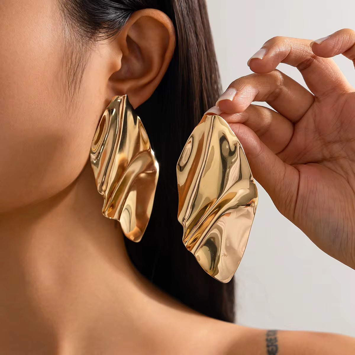 Dangloons Earring