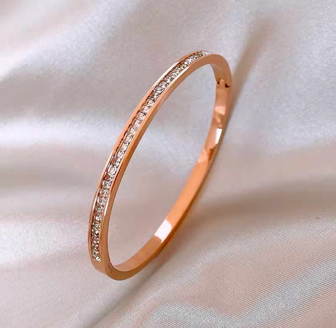 Single Bling Bangle