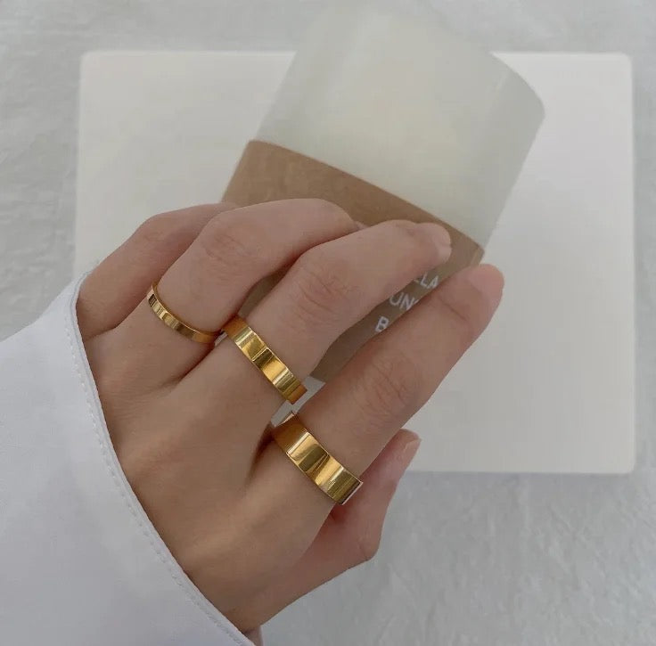 Sharp Edges Classic Rounded Rings