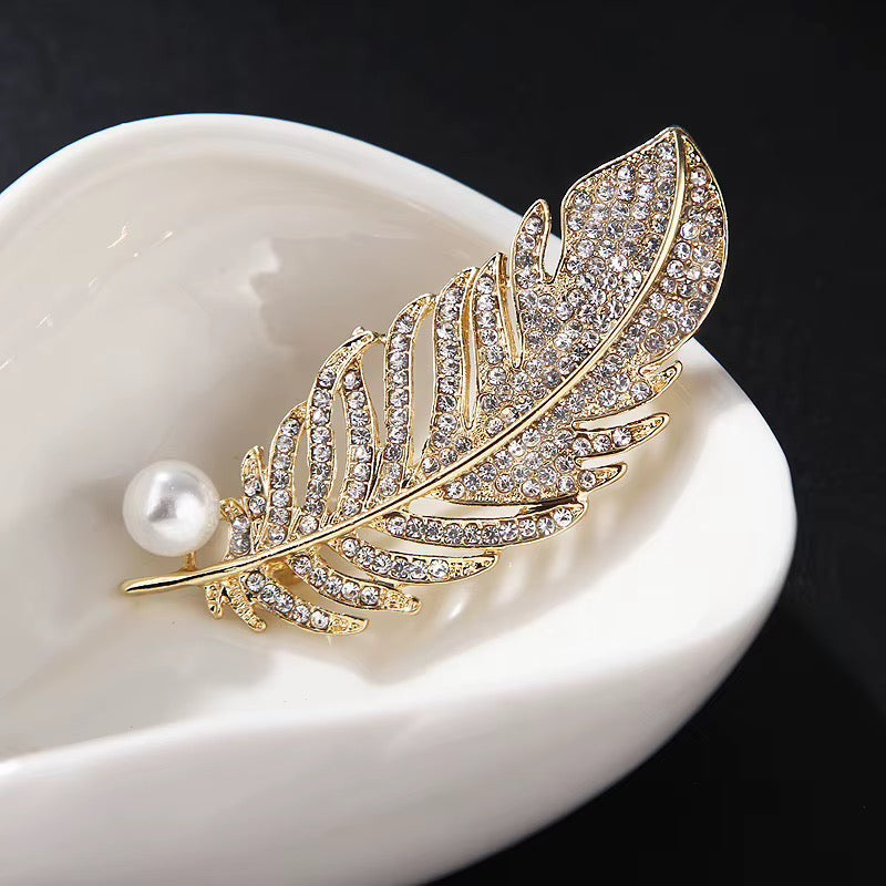 Pearl Leaf Brooch