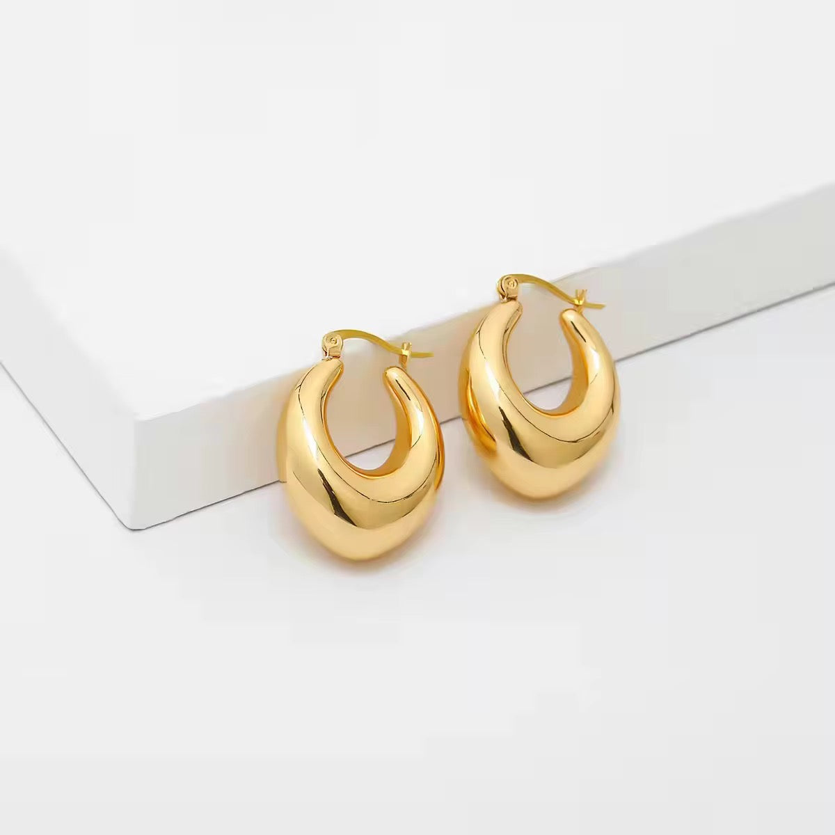 Pointy Hoops