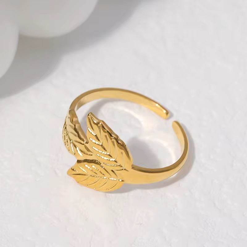 Adjustable Roman Leaf Ring