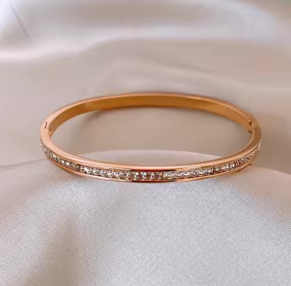 Single Bling Bangle
