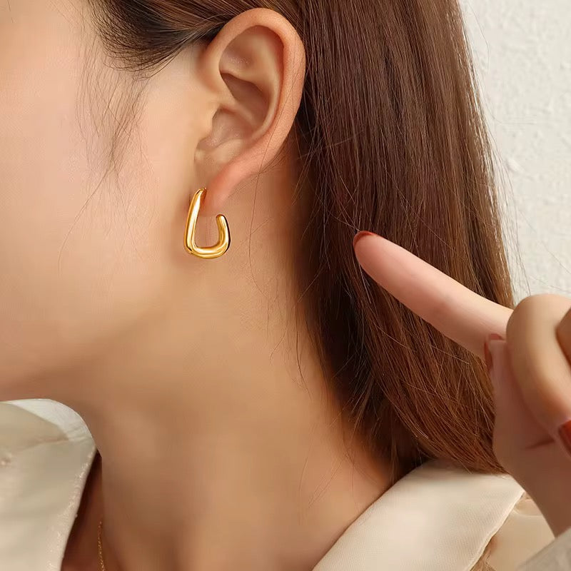 C Hoops