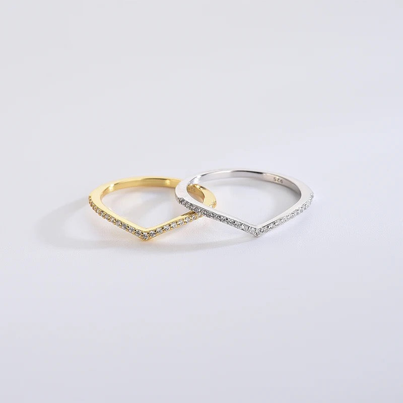 Single V Shape Ring