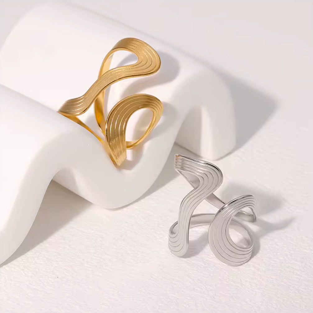 Adjustable Rebel Ring