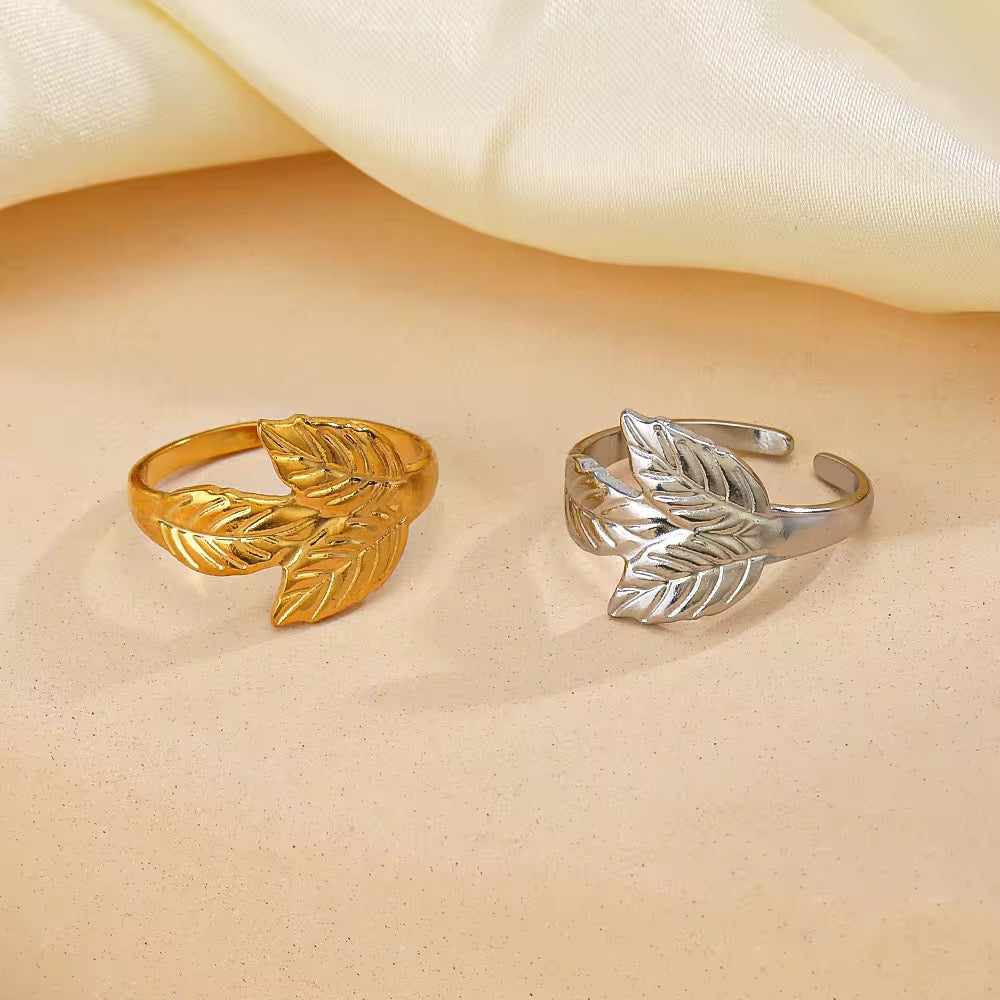 Adjustable Roman Leaf Ring