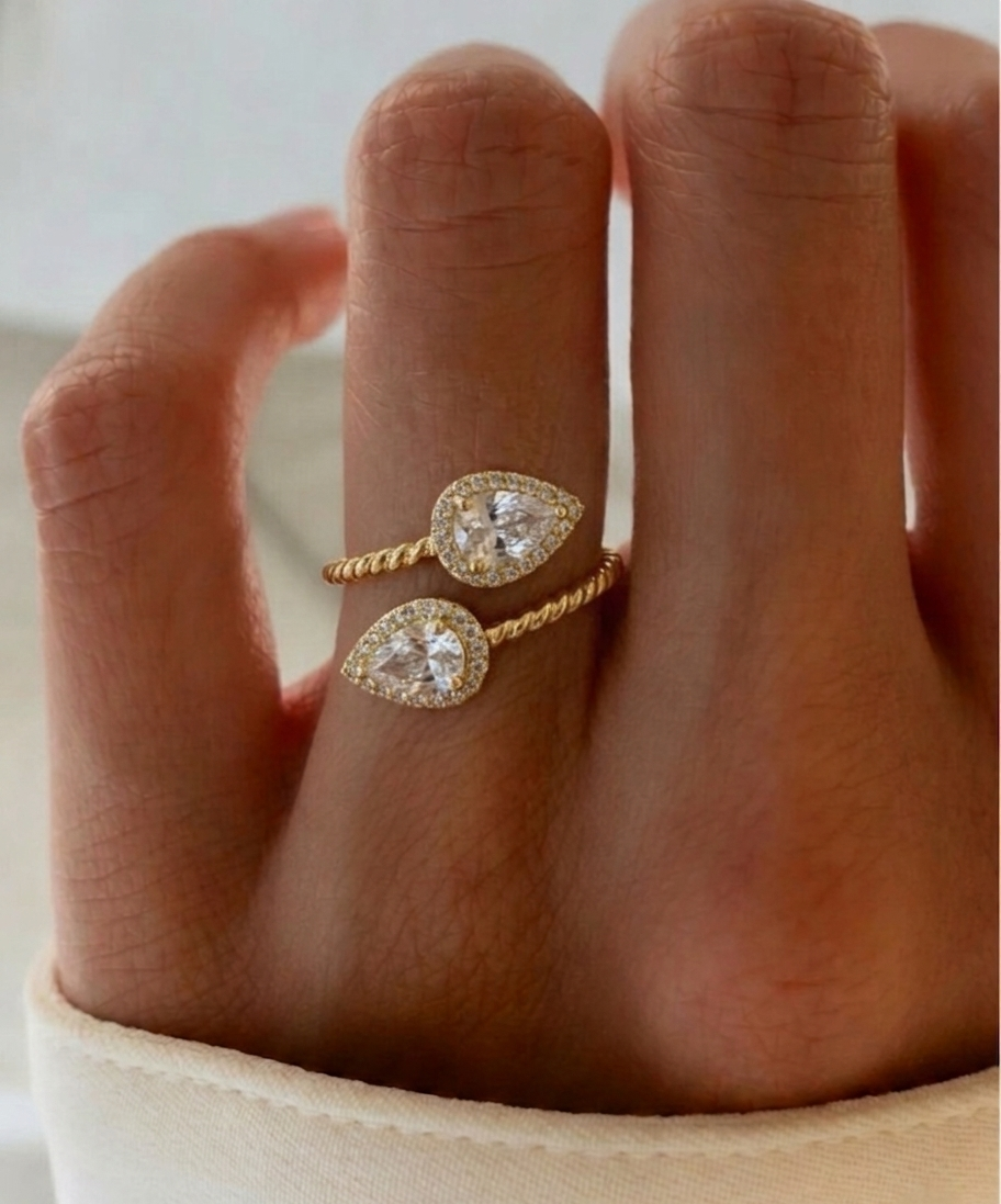 Toi et Moi Ring