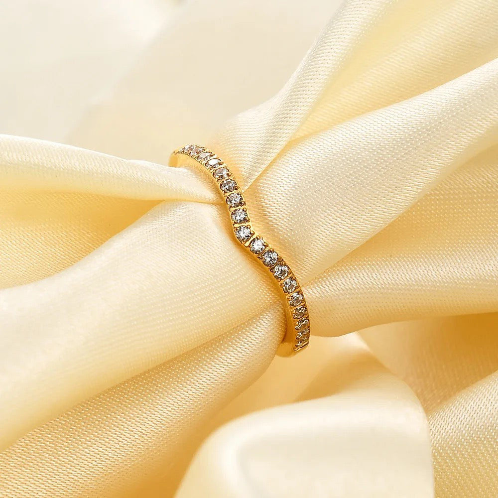 Single V Shape Ring