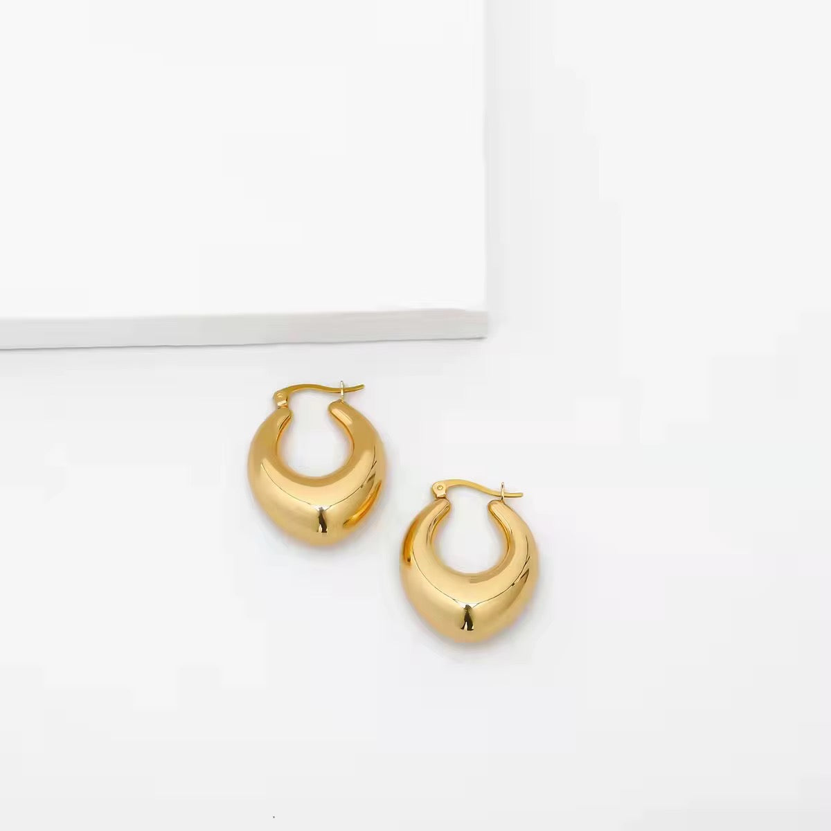 Pointy Hoops