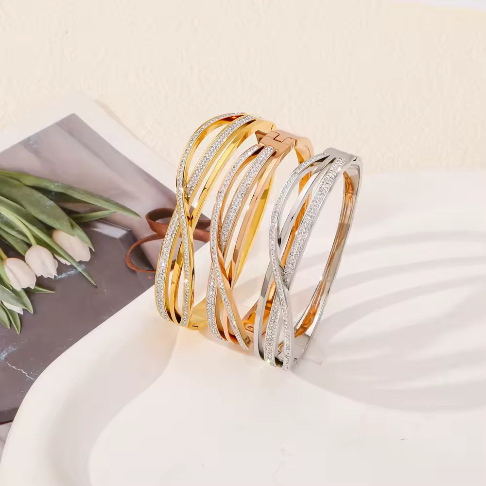 Triple Simple Twist