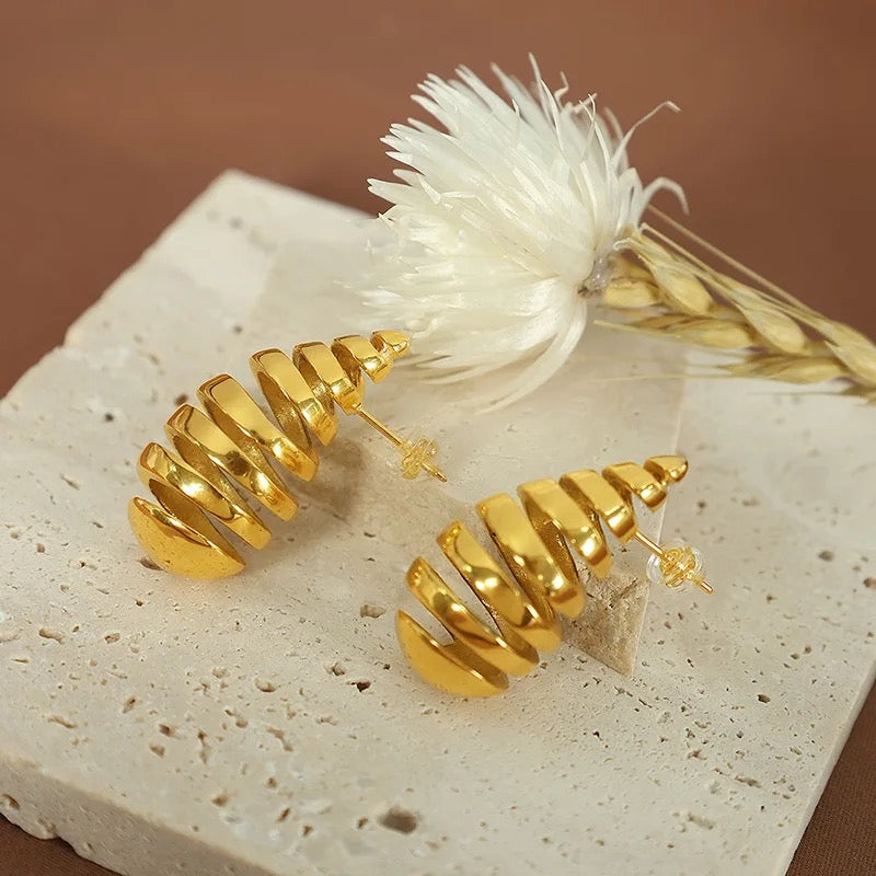 Croissant Tear Drop Earring