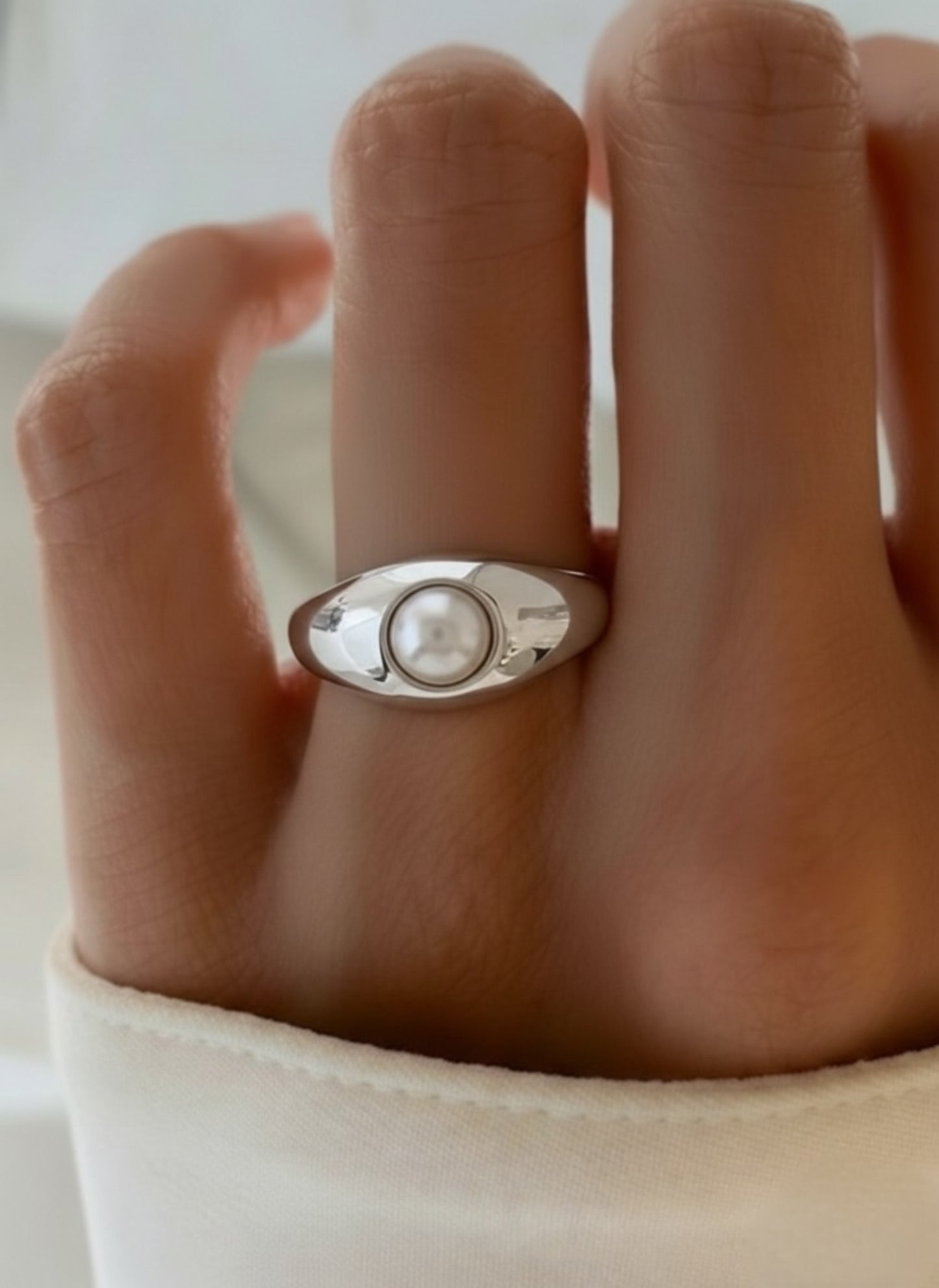 Pearly Pearl Ring
