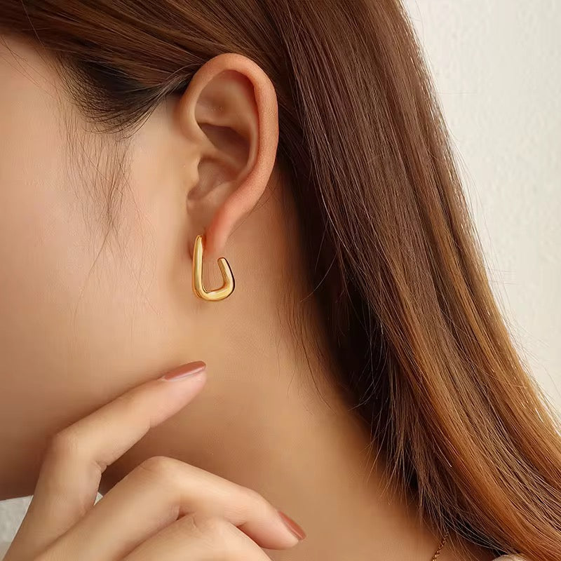 C Hoops