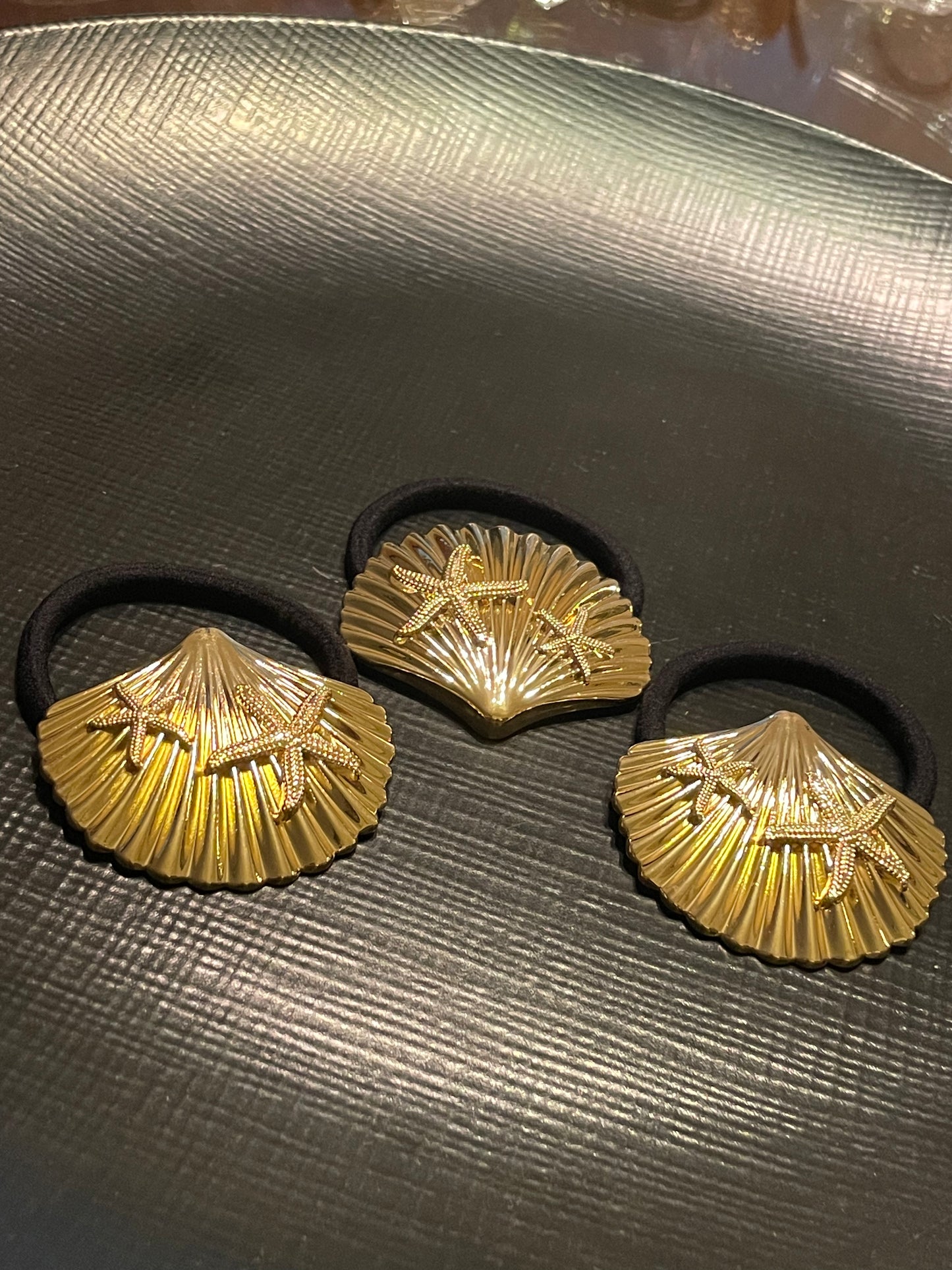 Star Shell Hair Cuff