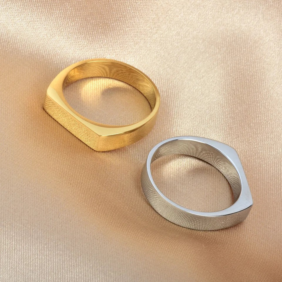 Flat Plain Square Ring