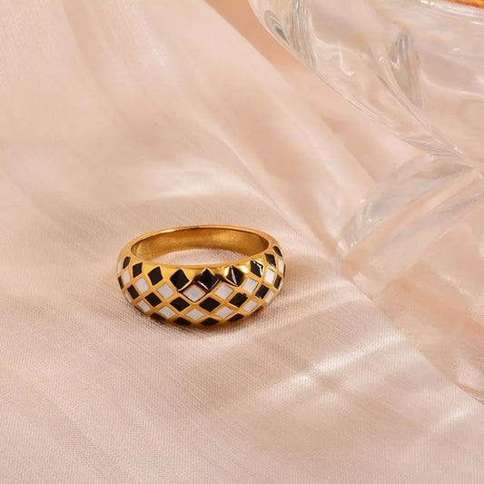 Chessboard Dome Ring