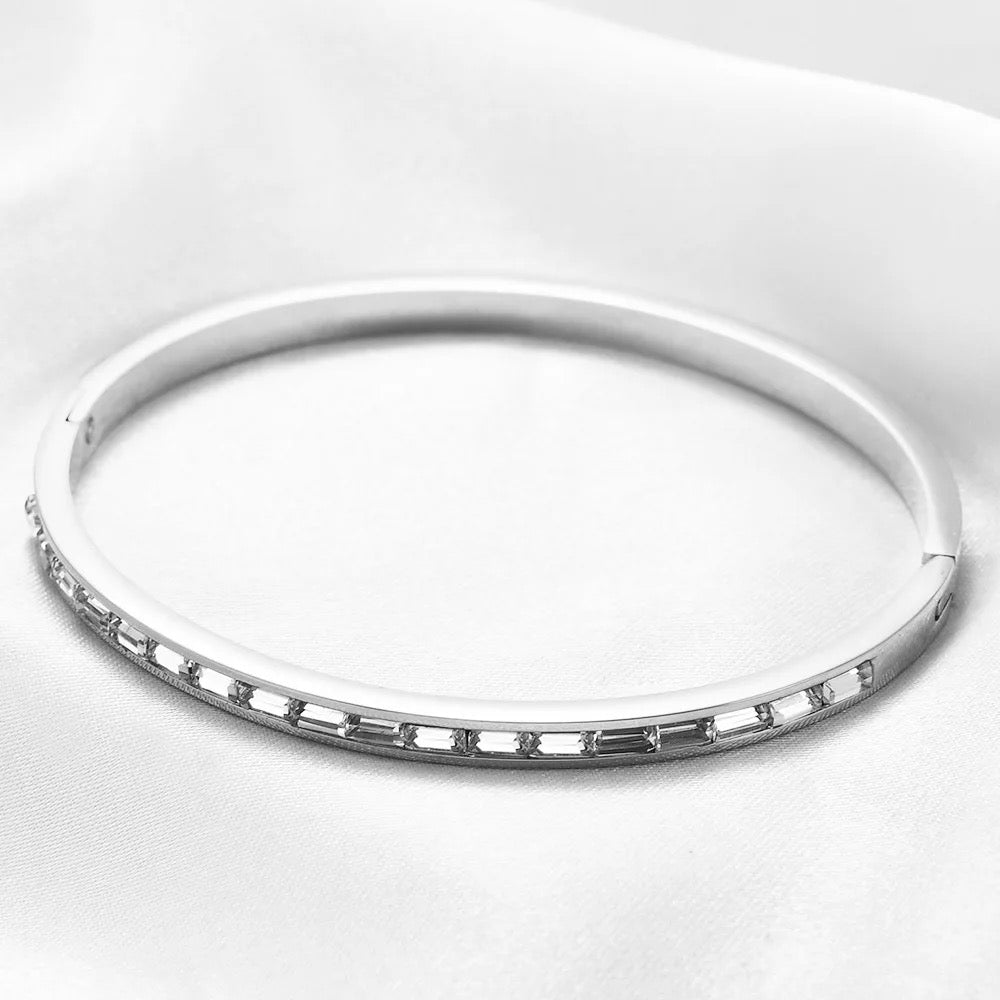 Minimalist Cubic Zircon Bracelet