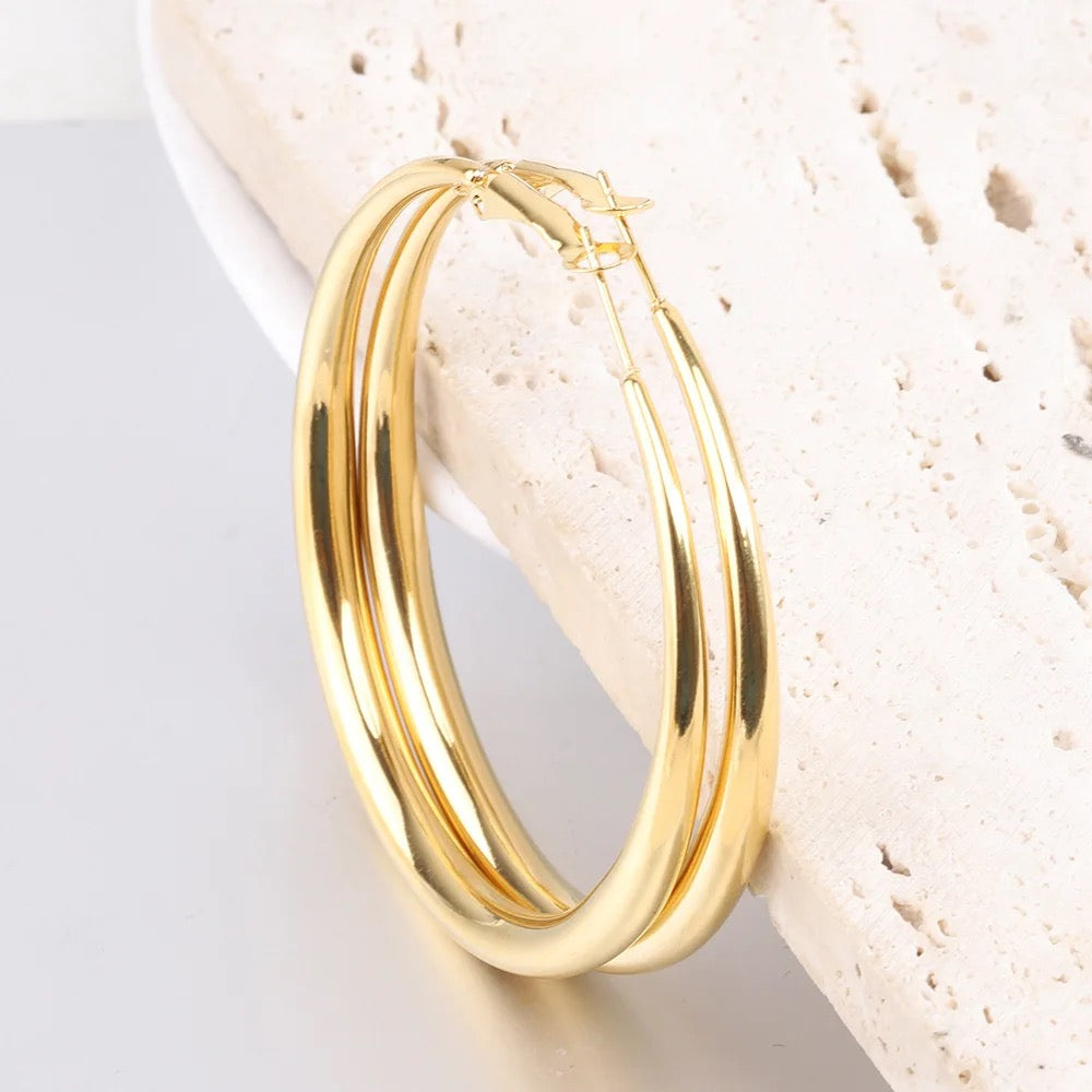 Oval Exaggerated Earring