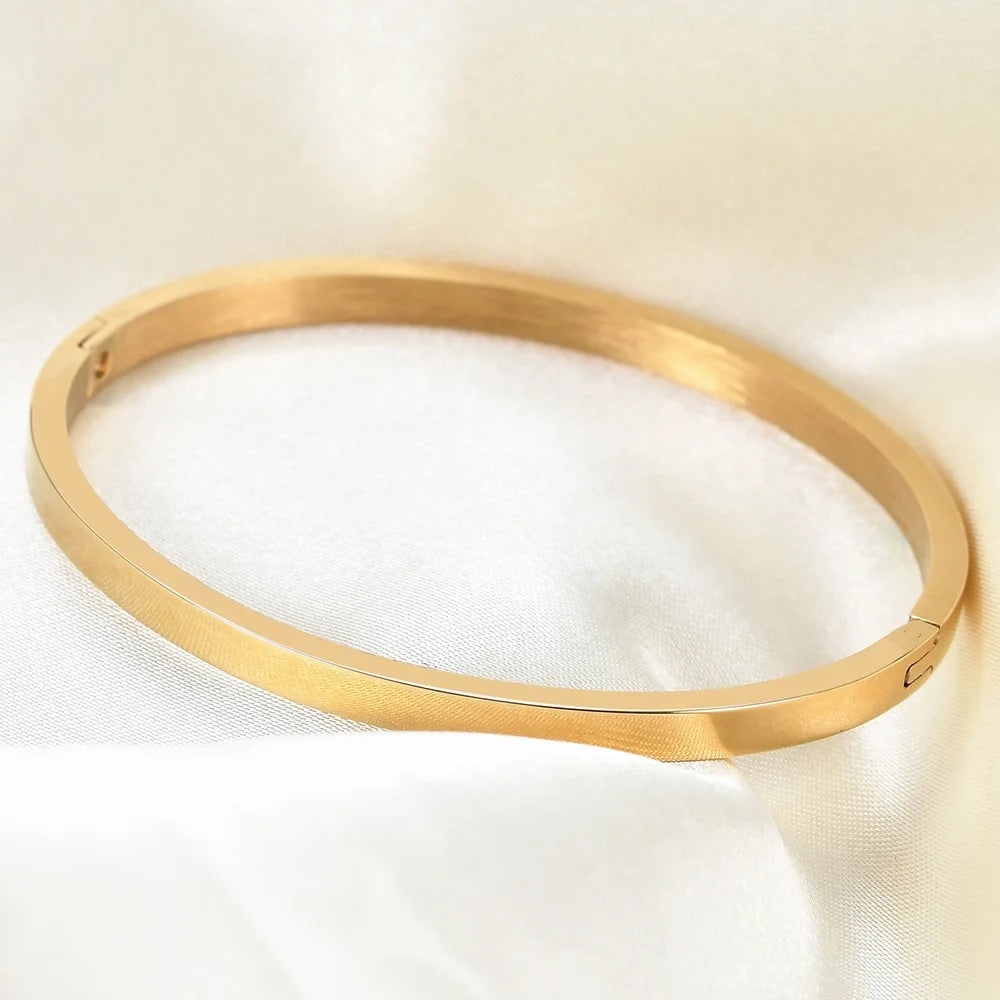 Classical Cuff Bangle