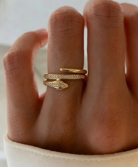 Glammed Snake Ring