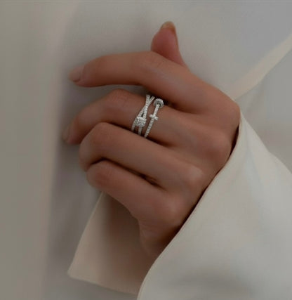 Intertwined Band Ring