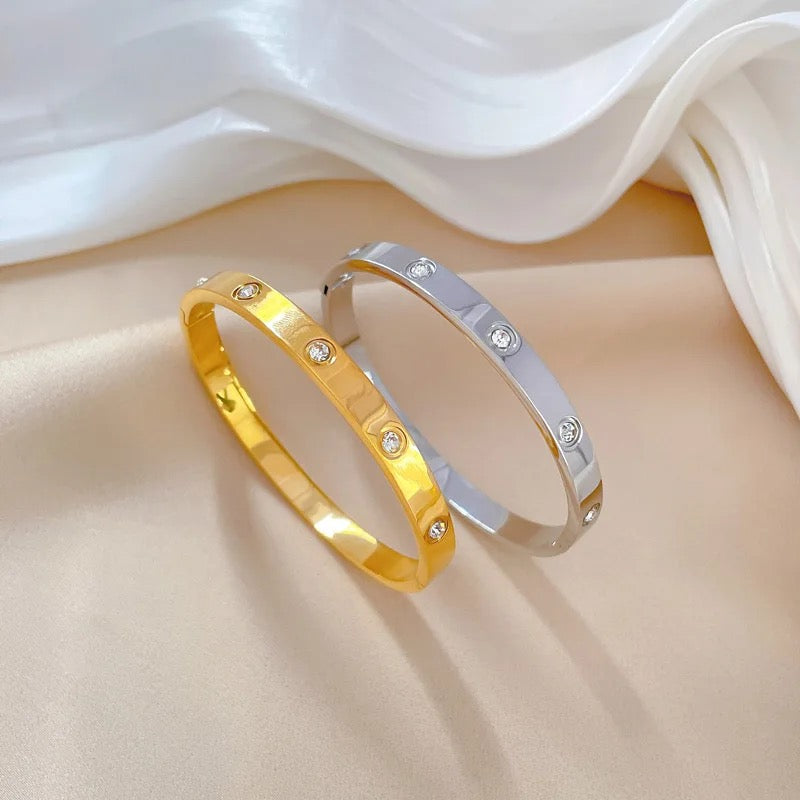 Love Zircon Bangle Bracelet