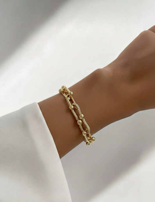 Glamour Link Bracelet