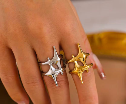 Linea Rings