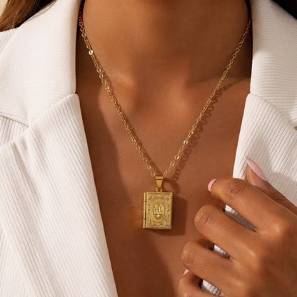 Islamic Frame Necklace