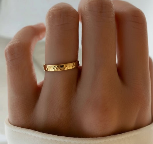 Rough Pattern Ring