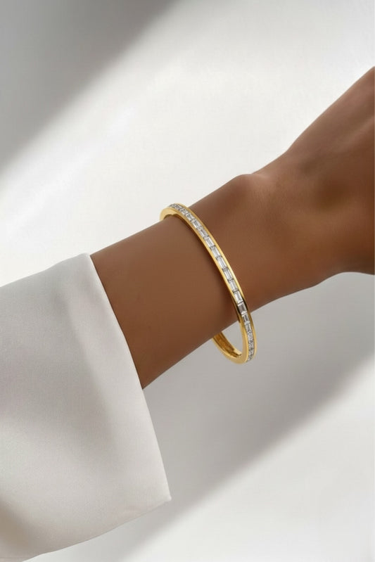 Minimalist Cubic Zircon Bangle
