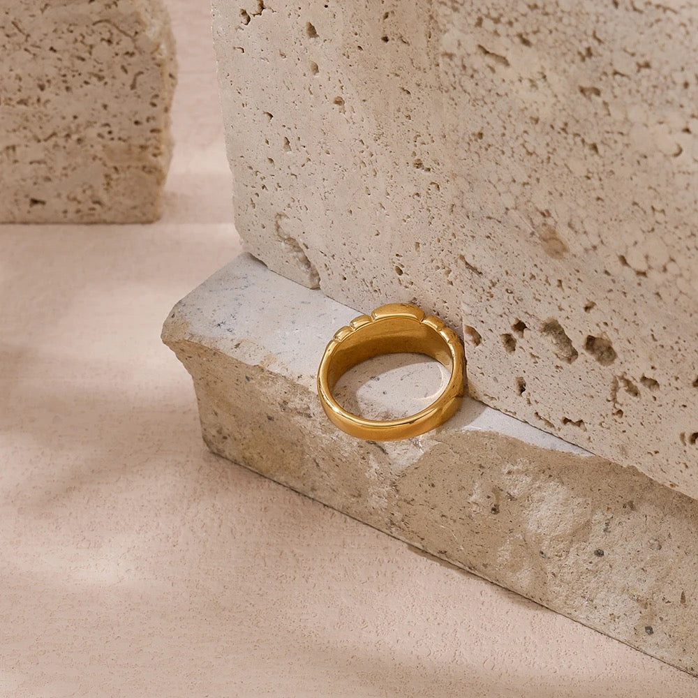 Bold Bread Grain Ring