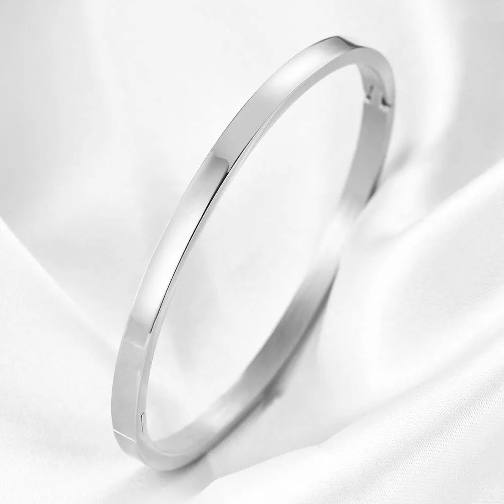 Classical Cuff Bangle