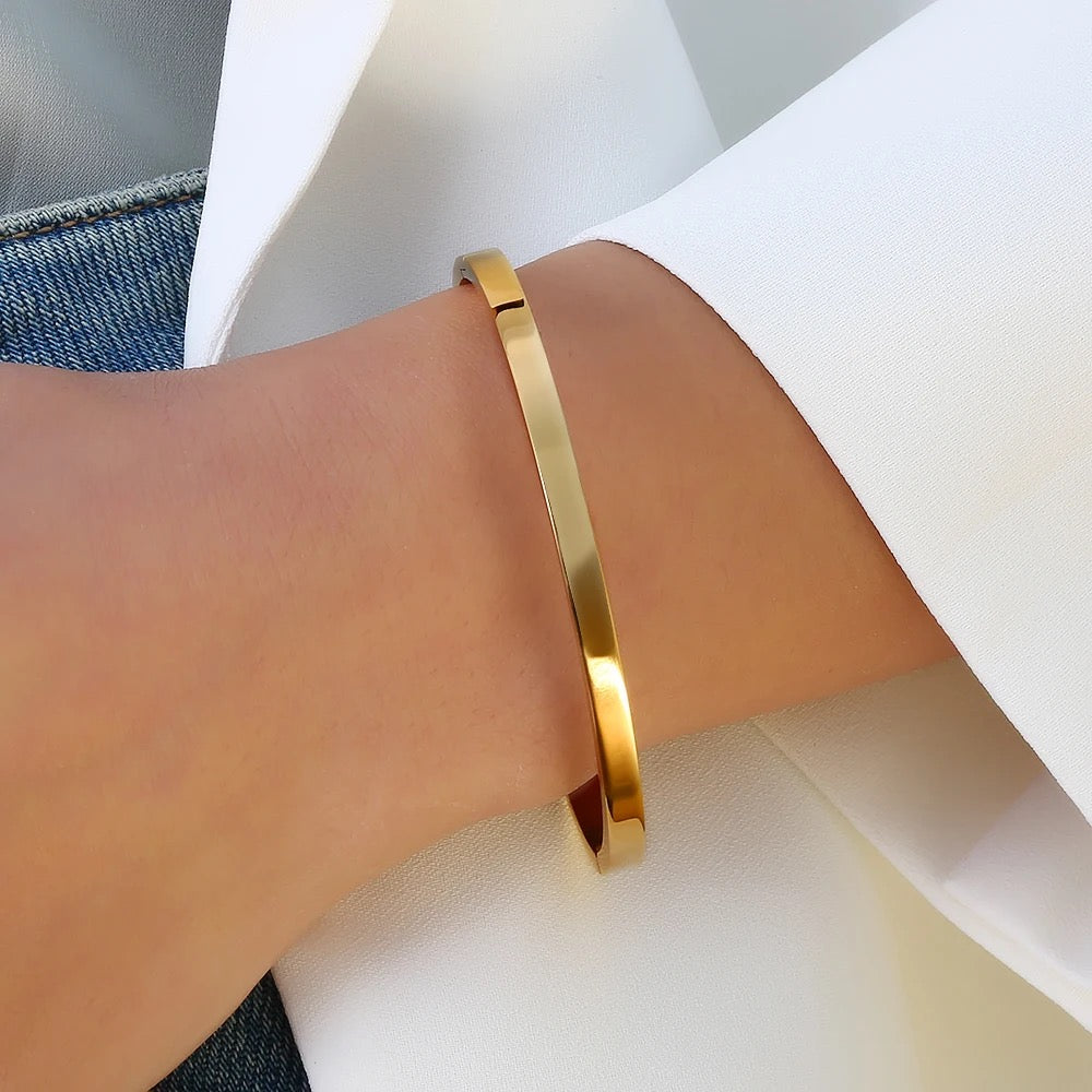 Classical Cuff Bangle