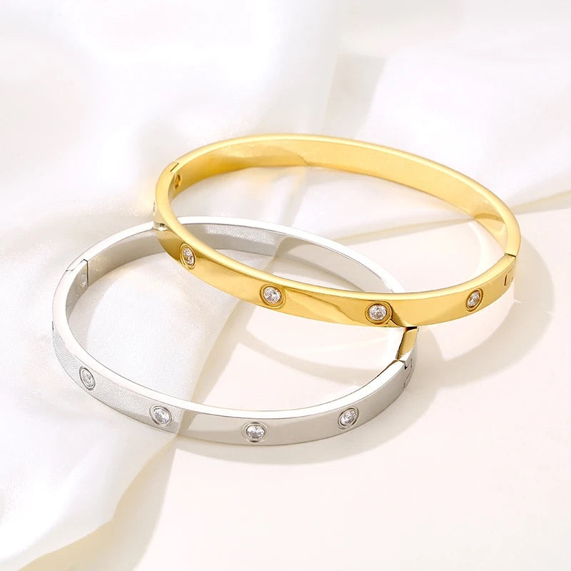 Love Zircon Bangle Bracelet