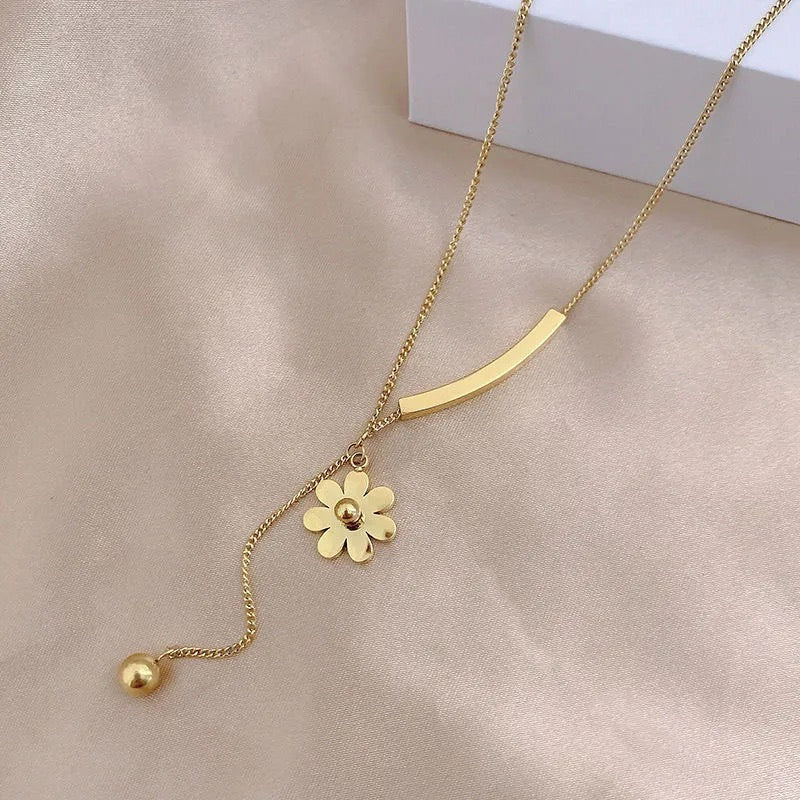 Daisy Flower Tassel Choker Necklace