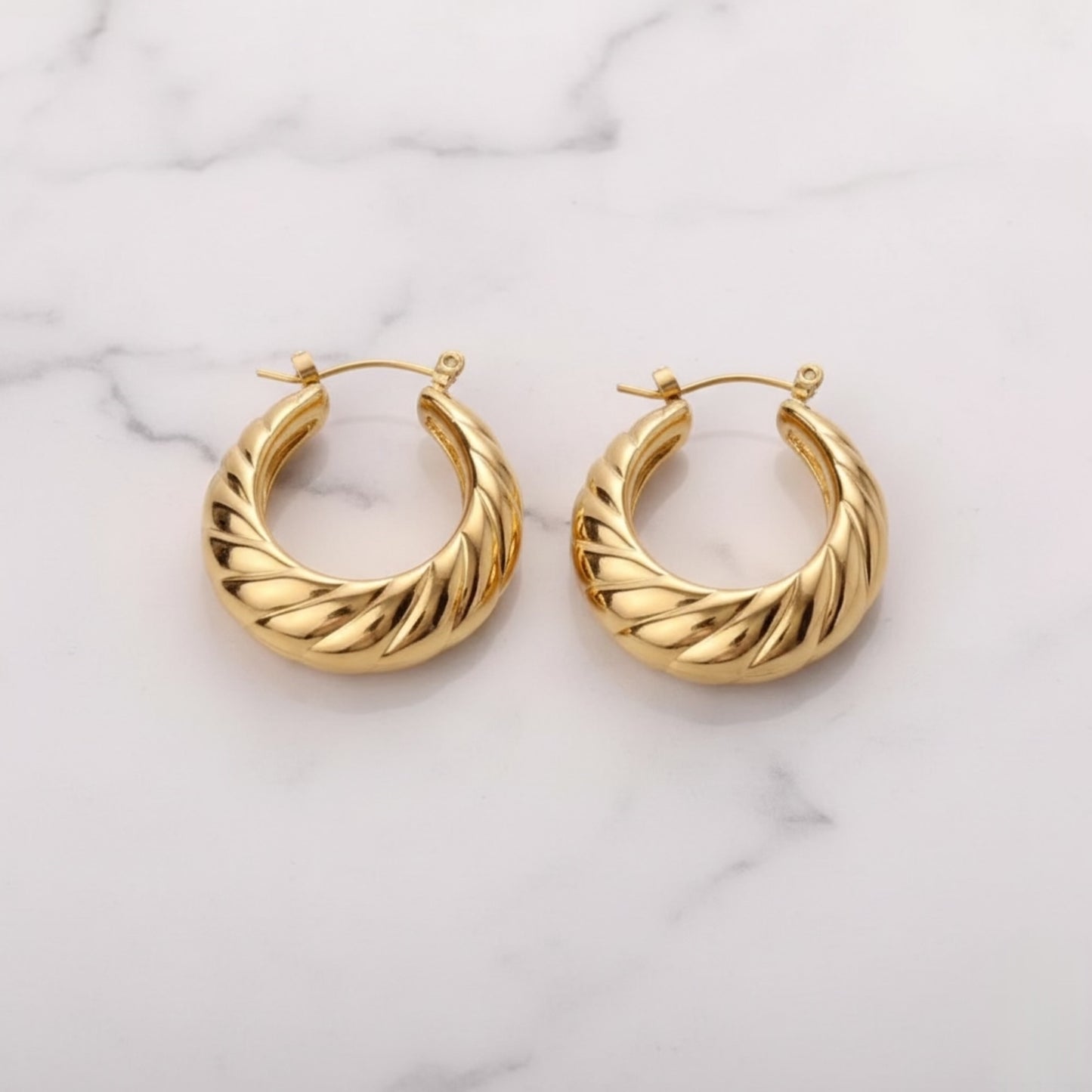Croissant Twist Hoop